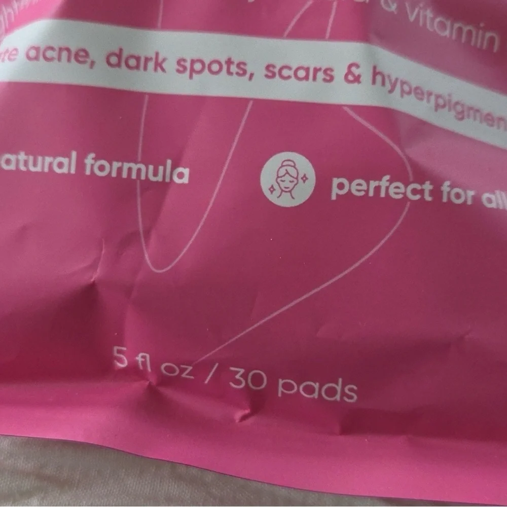 Eveloria Skincare Brightening Pads 30CT Exp. 12/27 Turmeric, Kojic Acid, Vit C